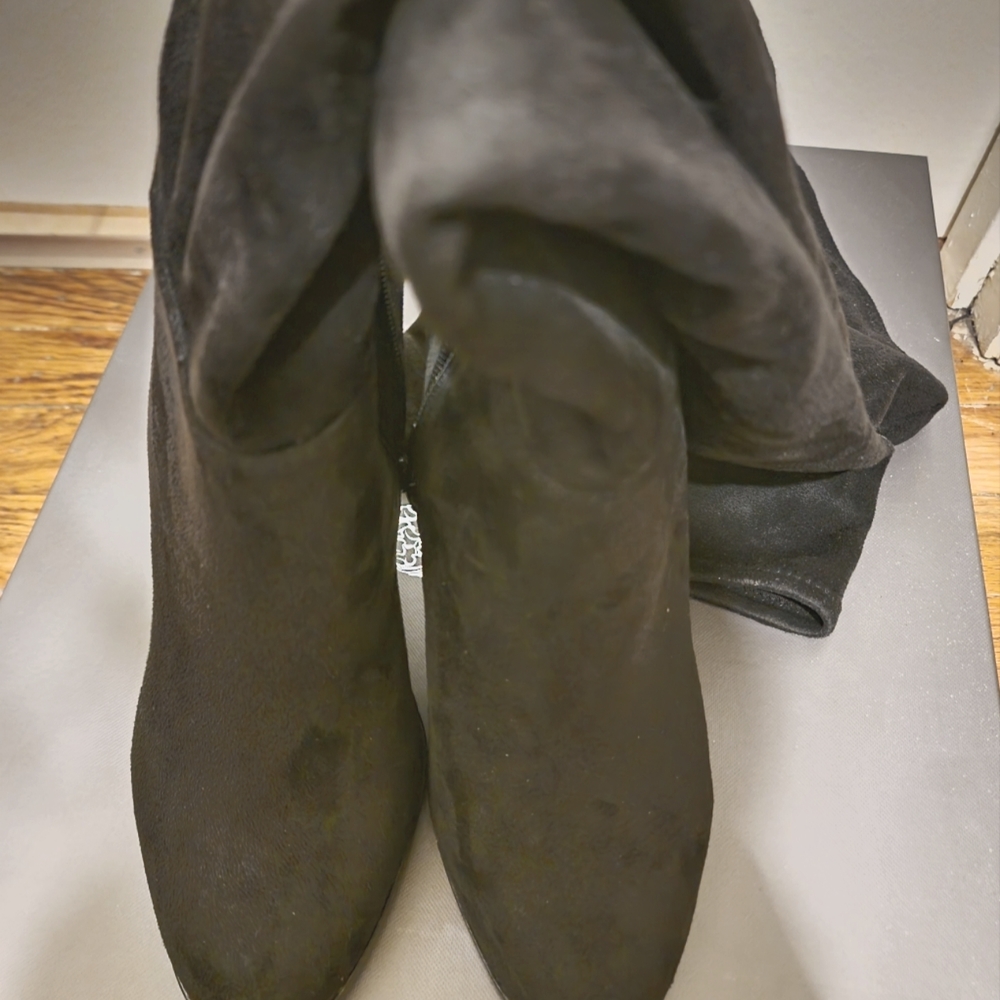 Vince Camuto, Cheera, size 9, Over the knee, Lace back, Gently Used.